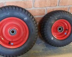 Logic MSP Sweeper complete wheels