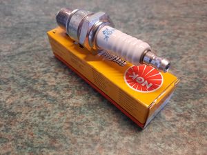 Spark plug for all Logic sweeper/collectors - 